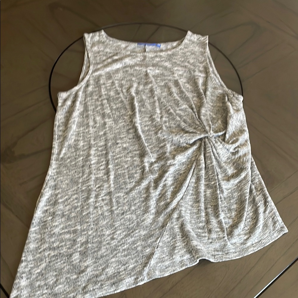 Apt. 9 Gray lightweight Knit Sleeveless Tank Top